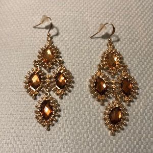 Gold and topaz earings